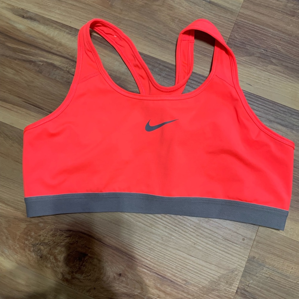 Xl Nike sports bra